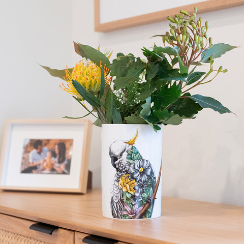 Limited Edition Vase – Sulphur-crested Cockatoo